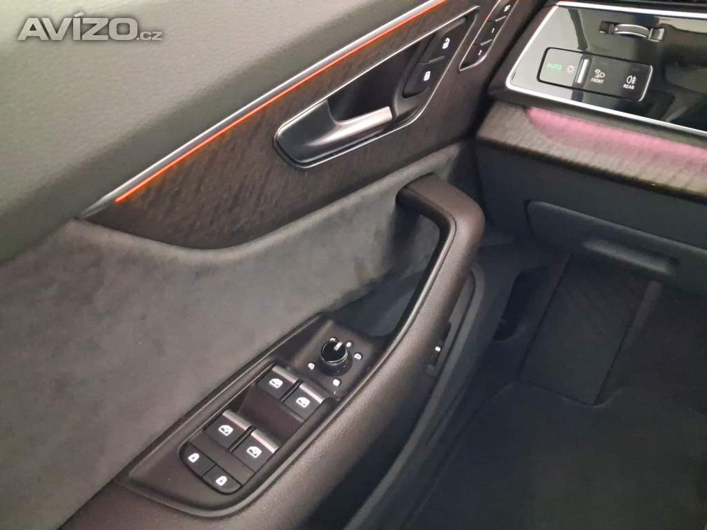 Foto inzerátu Audi Q8 50 TDI