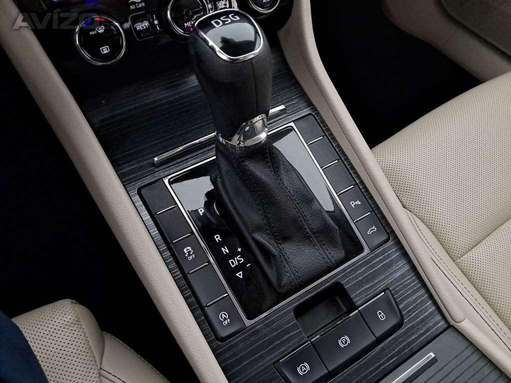 Foto inzerátu Skoda Superb 2.0 TDI