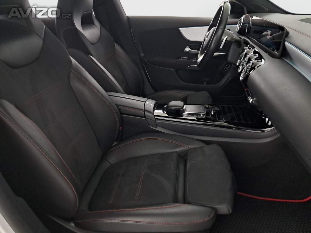 Foto inzerátu Mercedes CLA 200