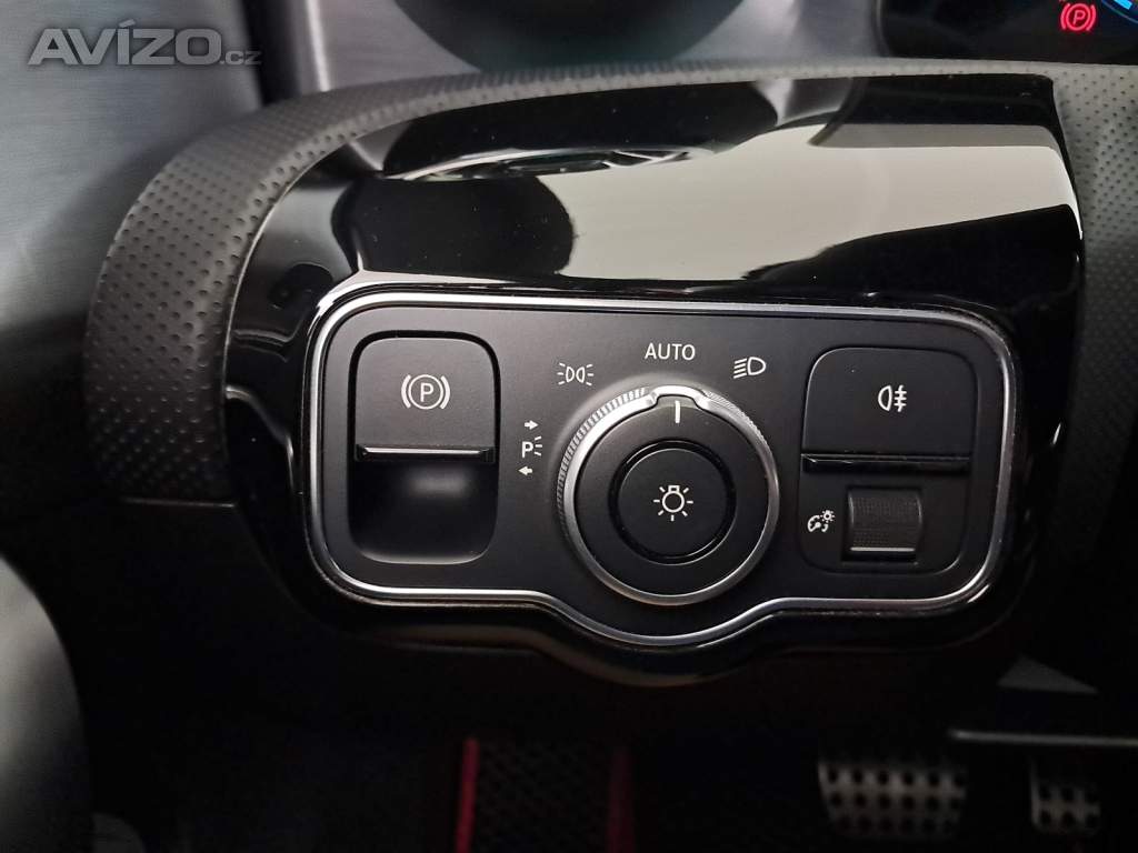 Foto inzerátu Mercedes CLA 200