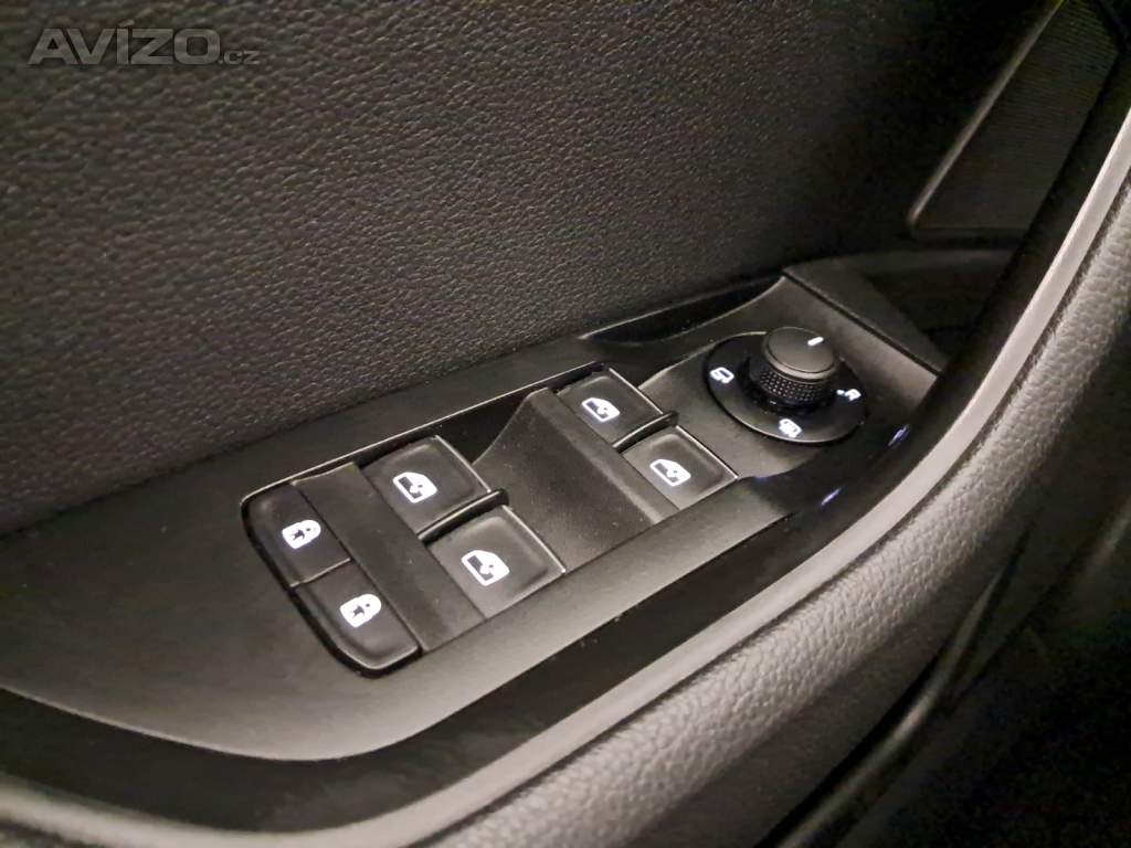 Foto inzerátu Skoda Superb 2.0 TDI