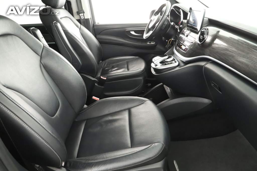 Foto inzerátu Mercedes V 300 d 4MATIC