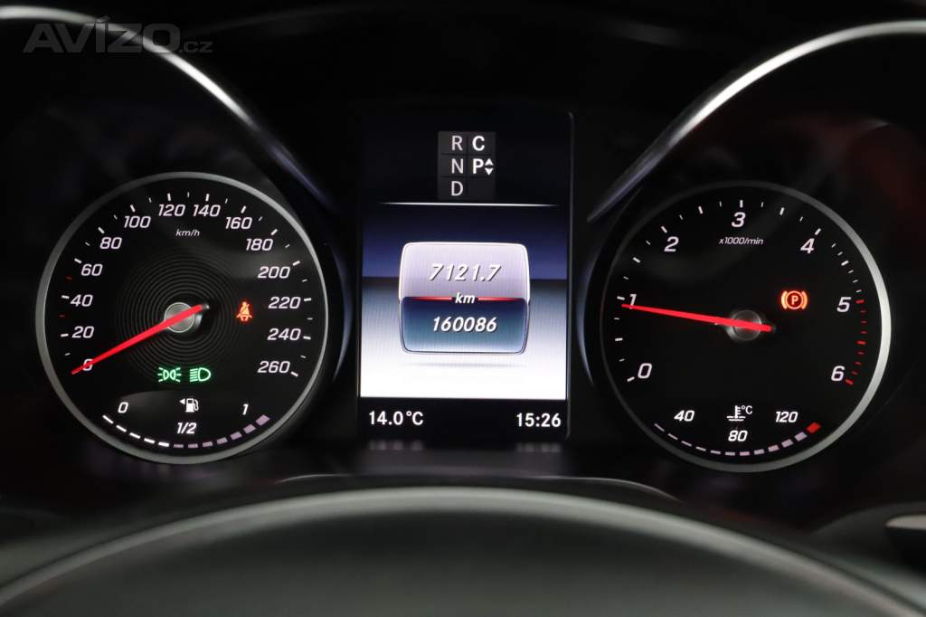 Foto inzerátu Mercedes V 300 d 4MATIC