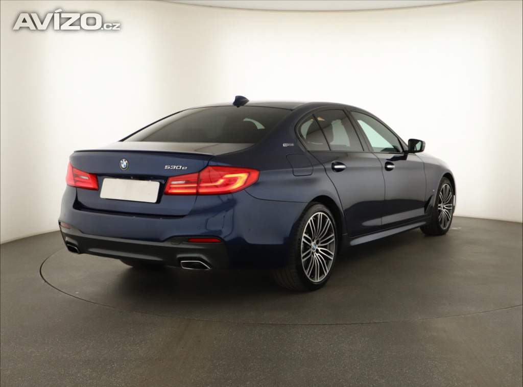 Foto inzerátu BMW 5 530e iPerformance