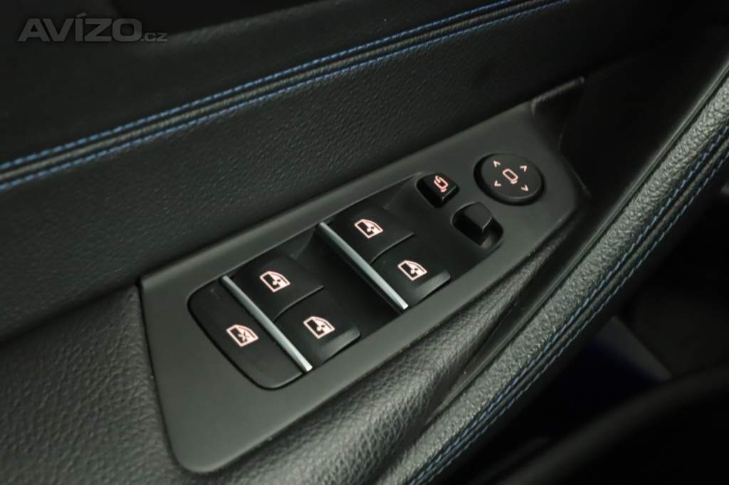 Foto inzerátu BMW 5 530e iPerformance