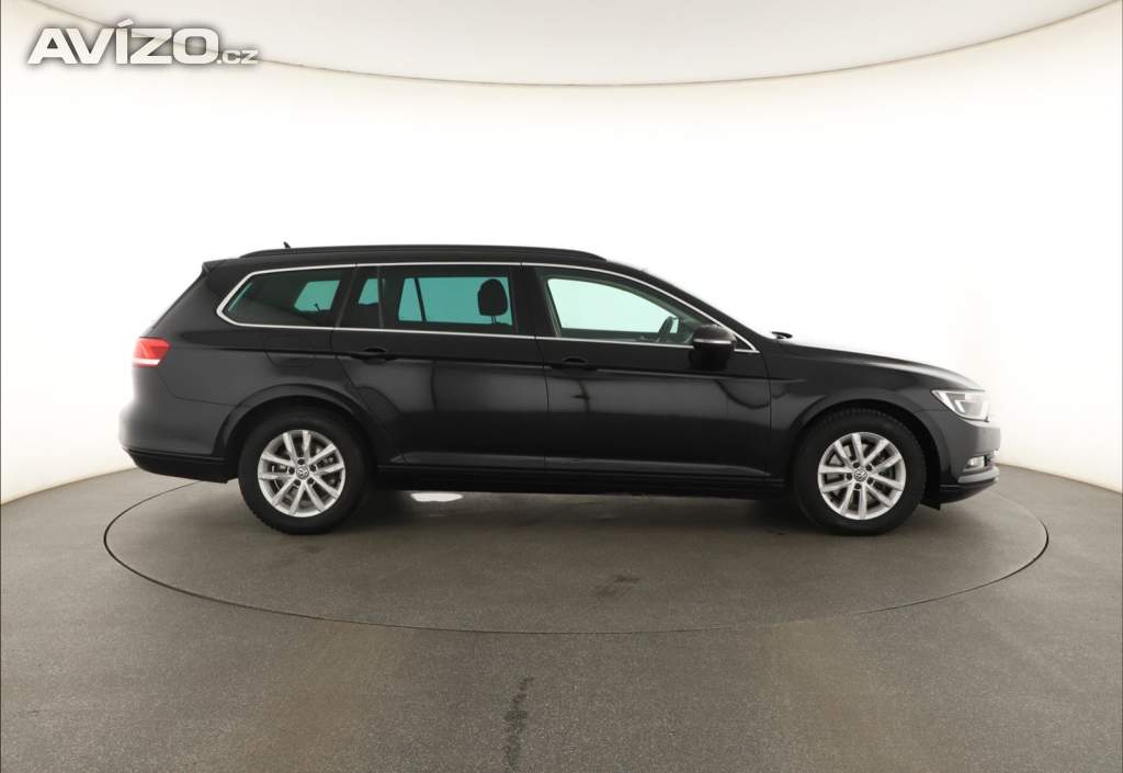Foto inzerátu VW Passat 2.0 TDI