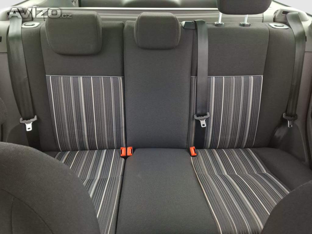 Foto inzerátu Ford Focus 1.6 16V
