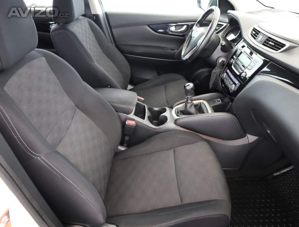 Foto inzerátu Nissan Qashqai 1.2 DIG-T