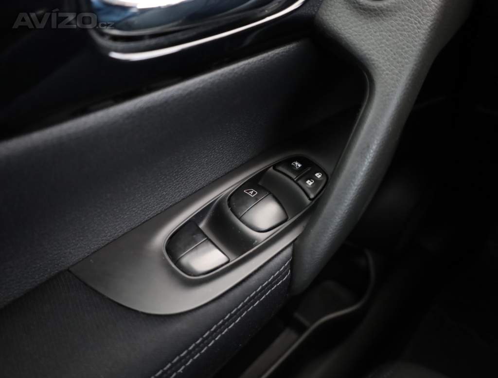 Foto inzerátu Nissan Qashqai 1.2 DIG-T