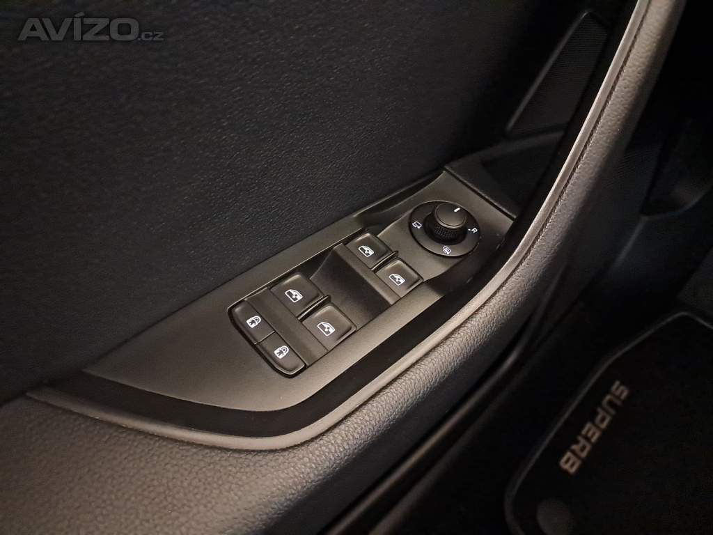 Foto inzerátu Skoda Superb 2.0 TDI