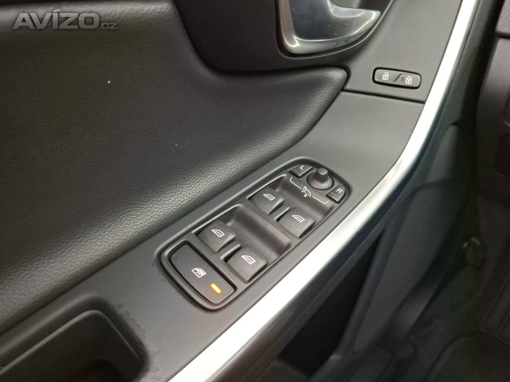 Foto inzerátu Volvo V60 D3 2.0