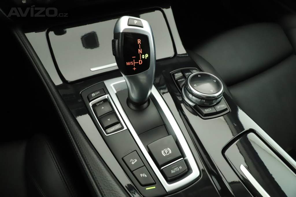 Foto inzerátu BMW 5 525d xDrive