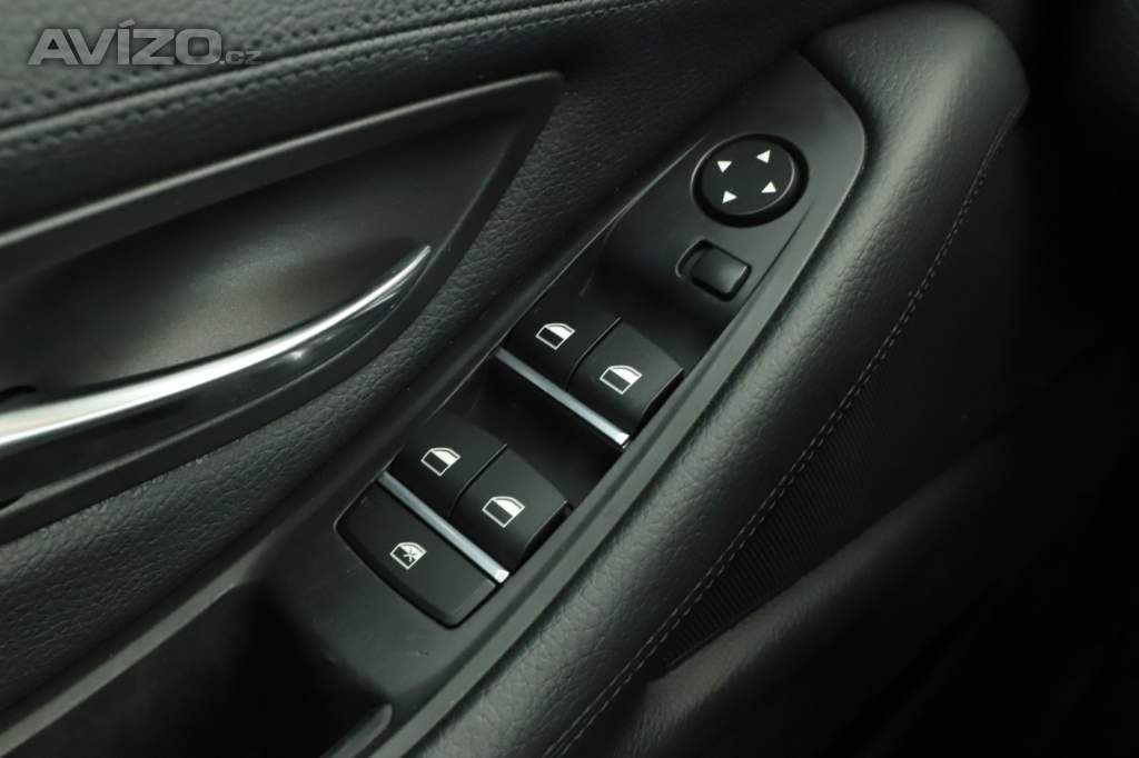 Foto inzerátu BMW 5 525d xDrive