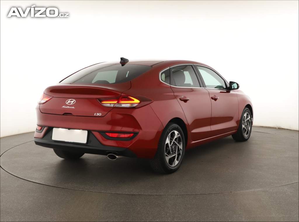 Foto inzerátu Hyundai i30 Fastback 1.0 T-GDI