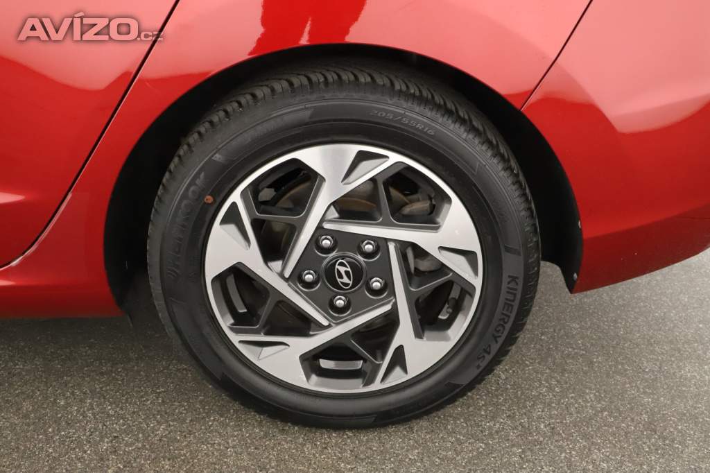 Foto inzerátu Hyundai i30 Fastback 1.0 T-GDI