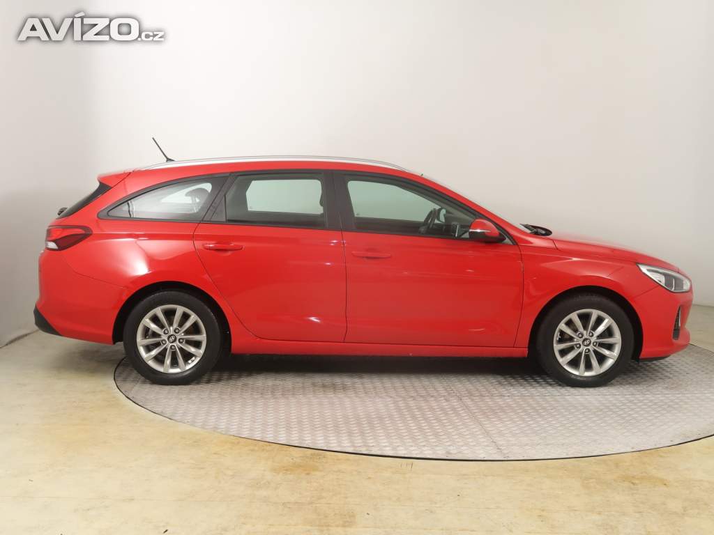 Foto inzerátu Hyundai i30 1.0 T-GDI