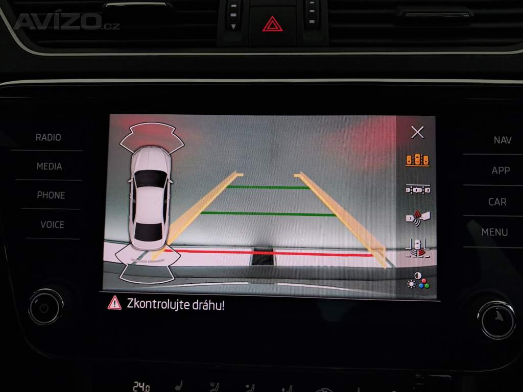Foto inzerátu Skoda Superb 2.0 TDI