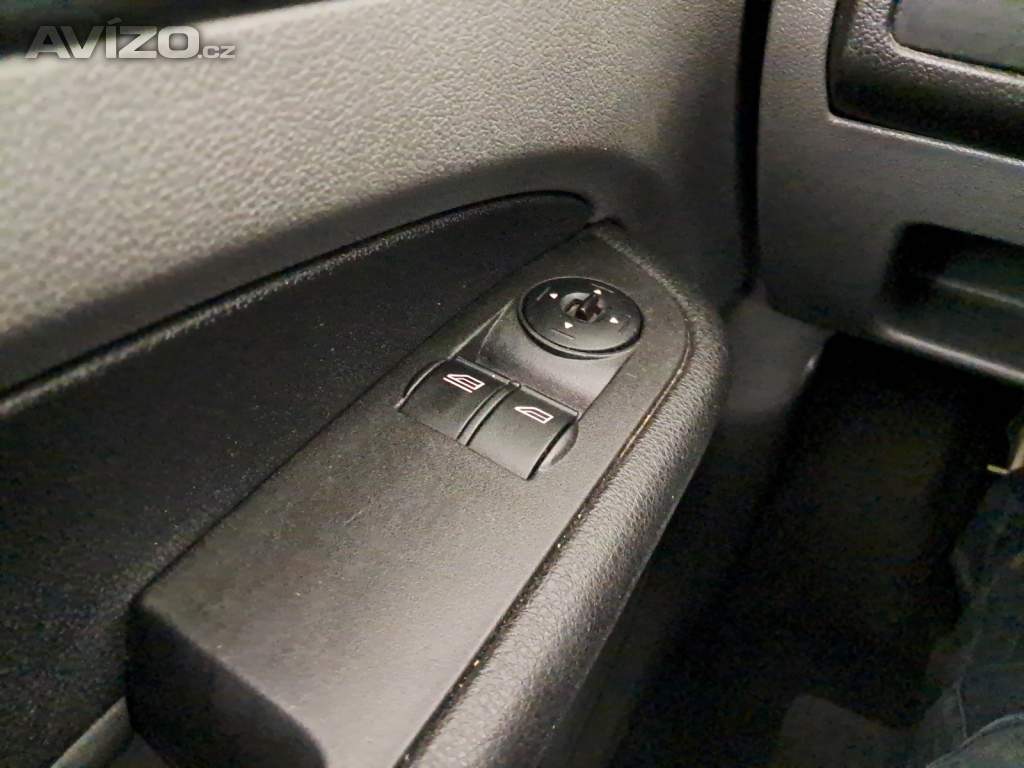 Foto inzerátu Ford Focus 2.0 16V