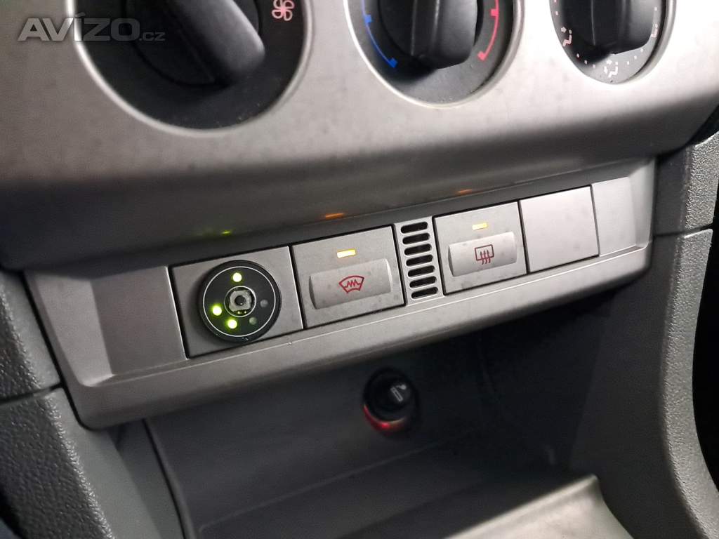 Foto inzerátu Ford Focus 2.0 16V