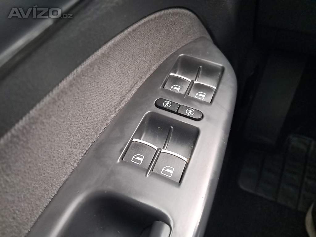 Foto inzerátu VW Touran 1.6 TDI