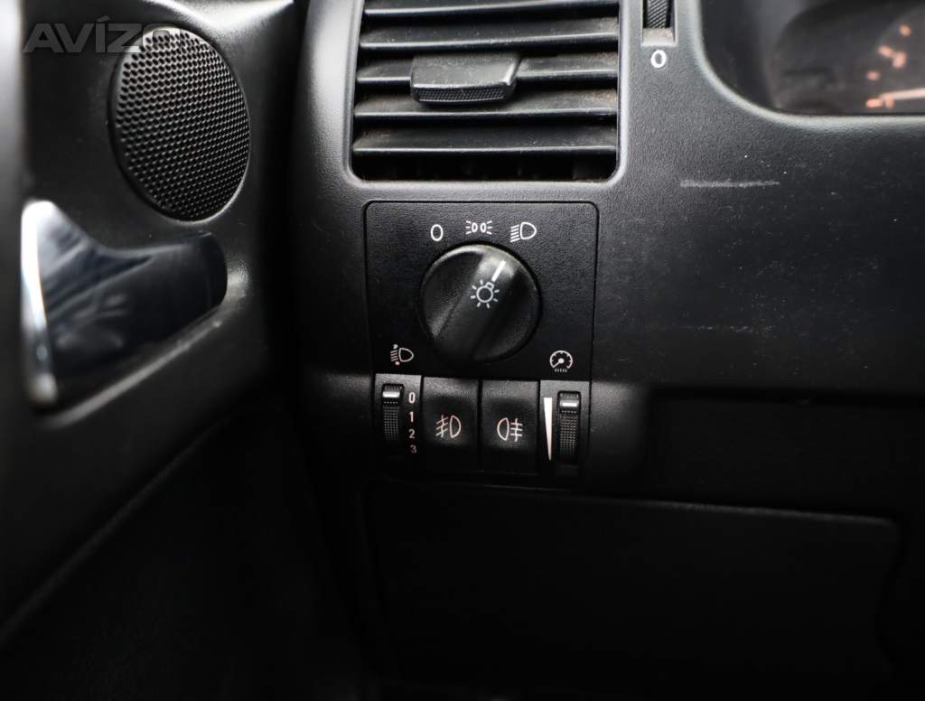 Foto inzerátu Opel Zafira 1.8 16V