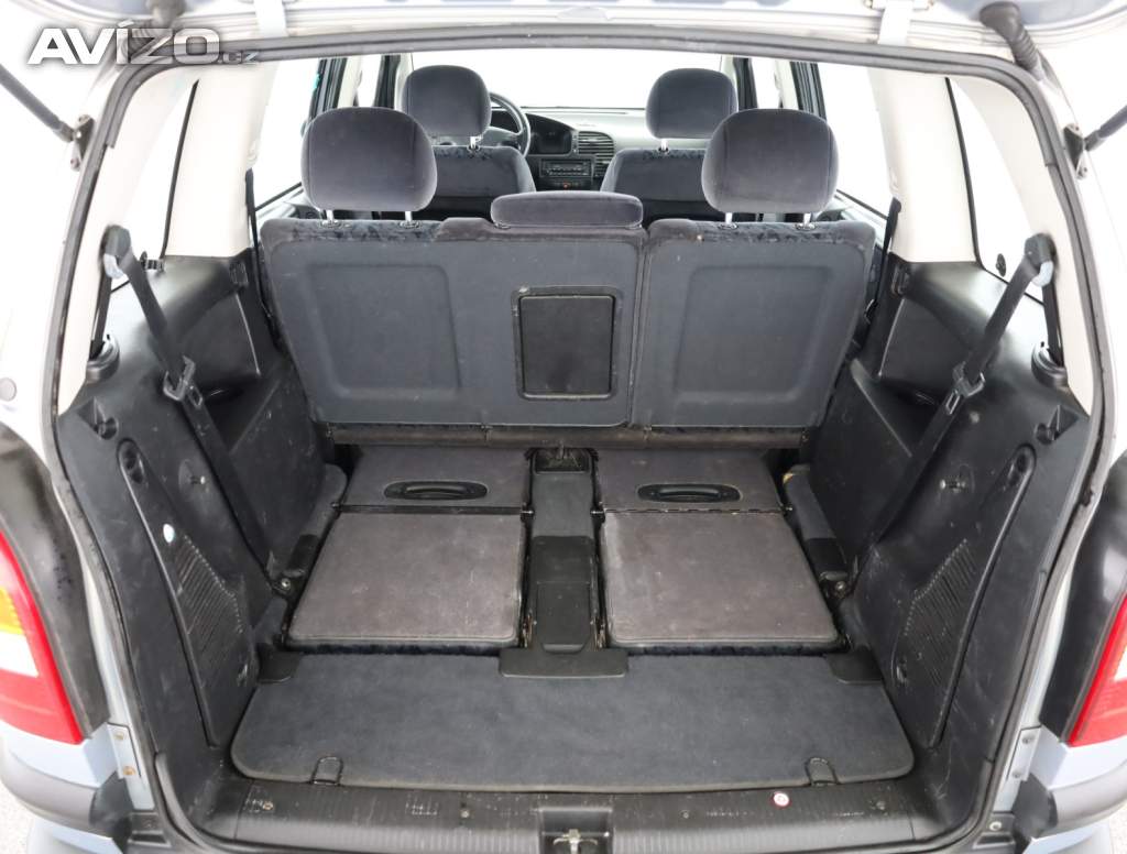 Foto inzerátu Opel Zafira 1.8 16V