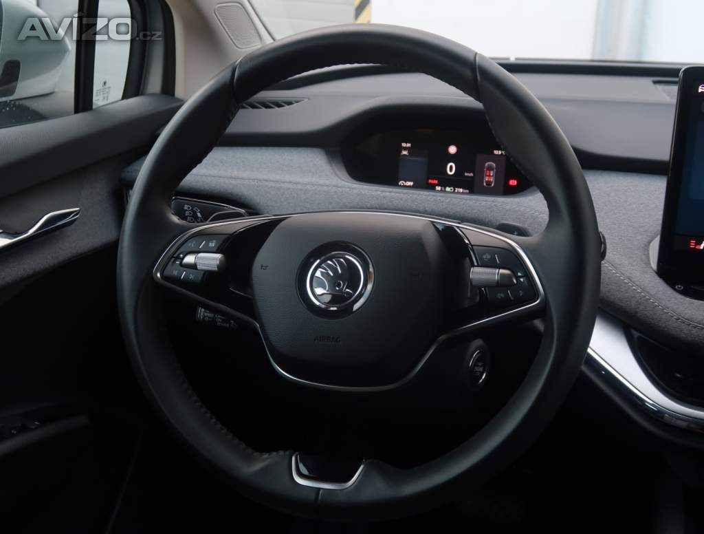 Foto inzerátu Skoda Enyaq 50 (52 kWh)