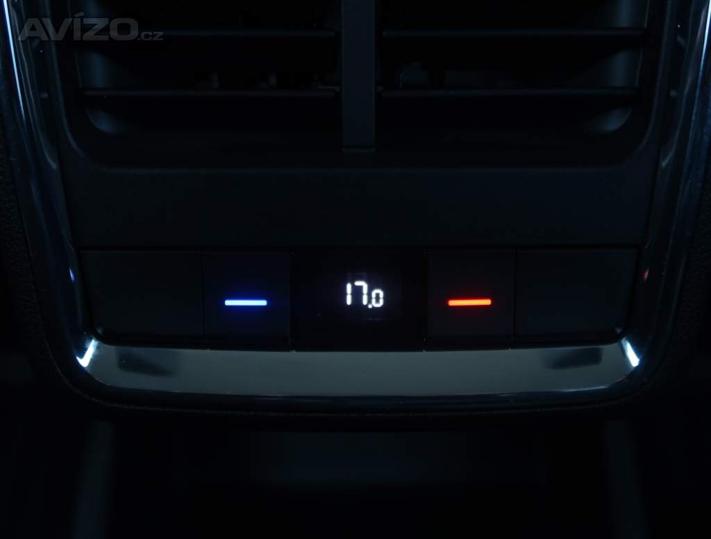 Foto inzerátu Skoda Enyaq 50 (52 kWh)
