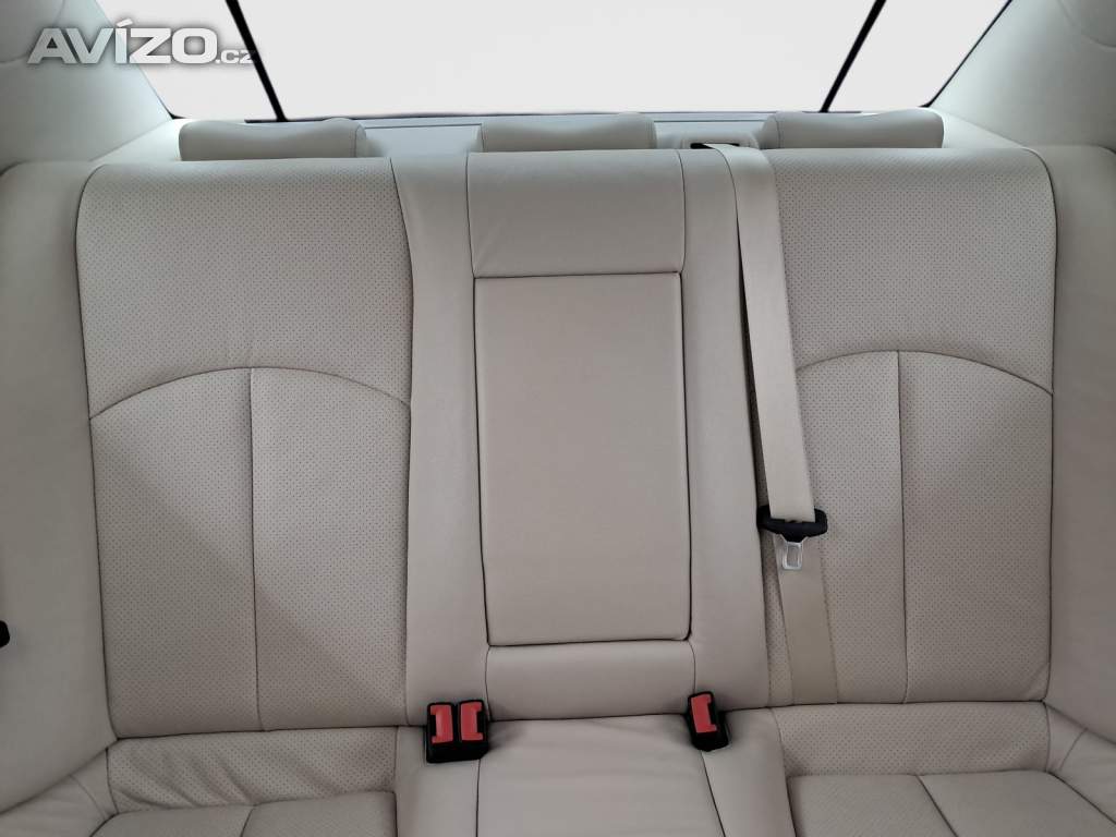 Foto inzerátu Mercedes E E 240
