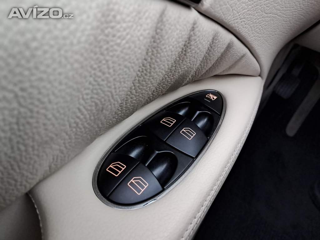 Foto inzerátu Mercedes E E 240