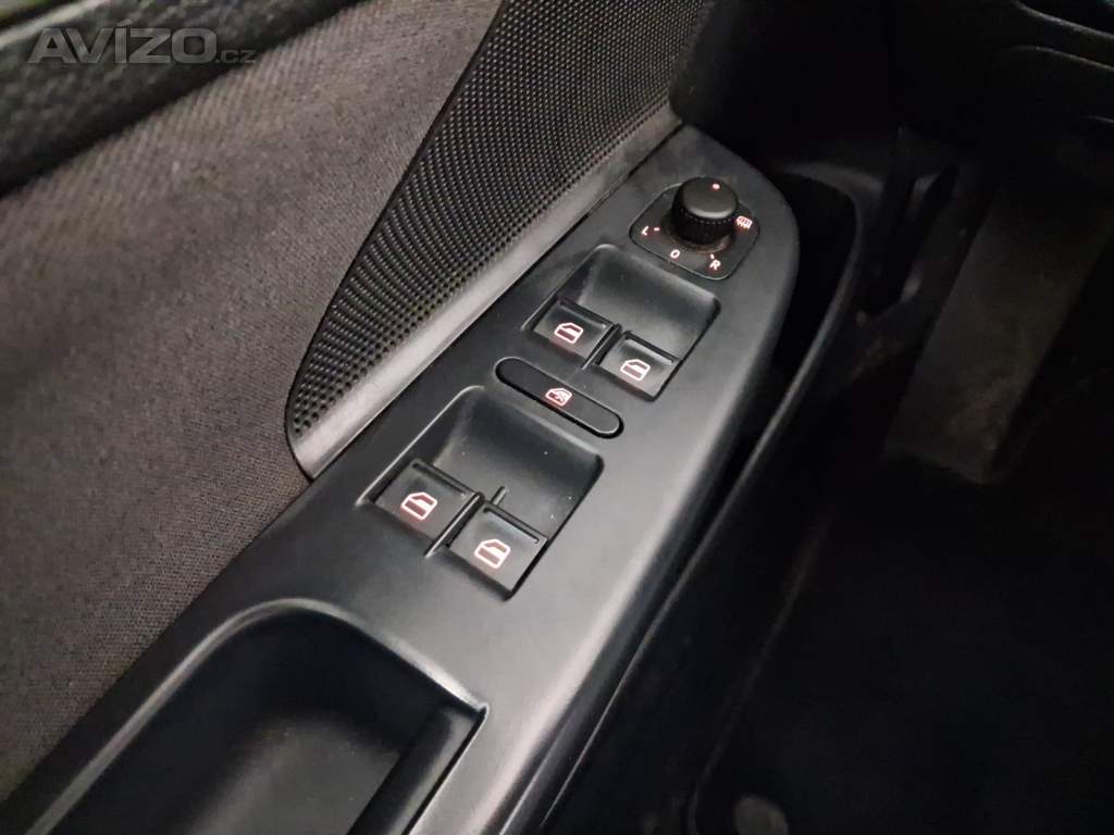 Foto inzerátu VW Golf 1.6 TDI