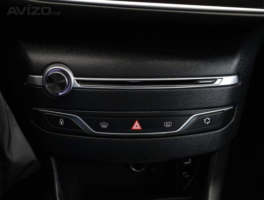 Foto inzerátu Peugeot 308 1.6 BlueHDi