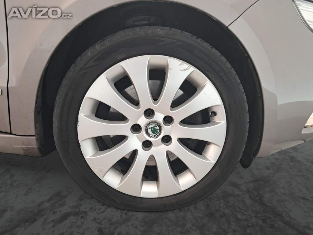 Foto inzerátu Skoda Superb 2.0 TDI