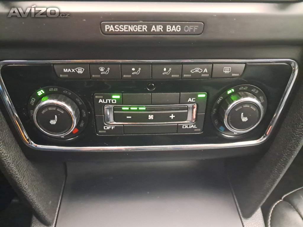 Foto inzerátu Skoda Superb 2.0 TDI