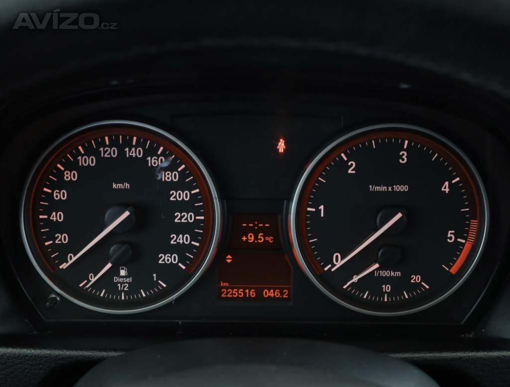 Foto inzerátu BMW X1 sDrive18d
