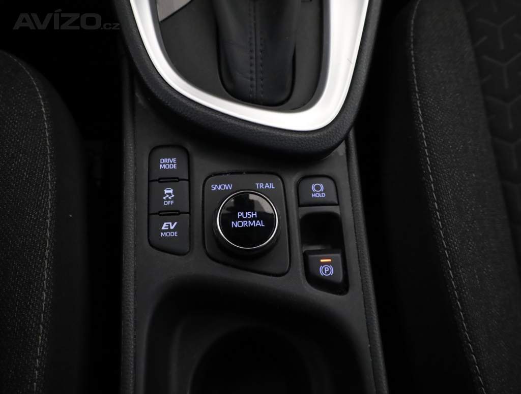 Foto inzerátu Toyota Yaris Cross 1.5 VVT-iE E-Four