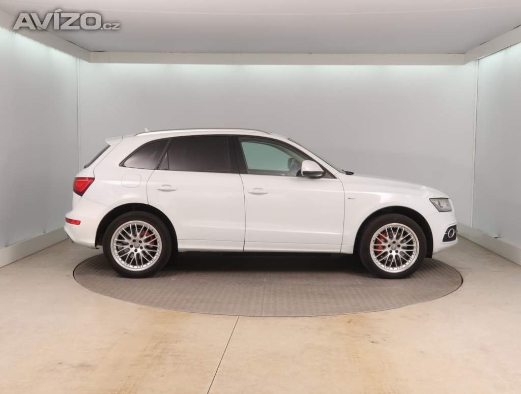 Foto inzerátu Audi Q5 3.0 TDI