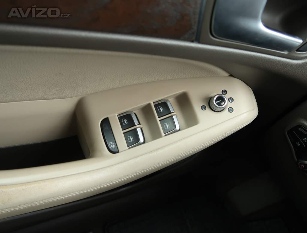 Foto inzerátu Audi Q5 3.0 TDI