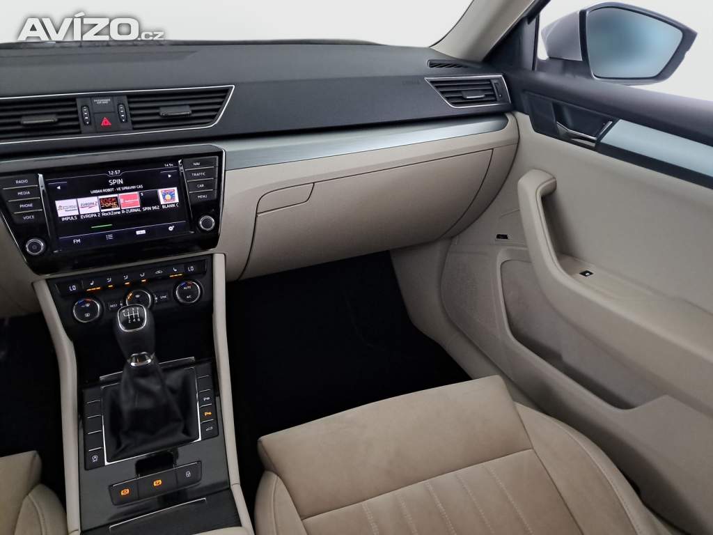 Foto inzerátu Skoda Superb 2.0 TDI
