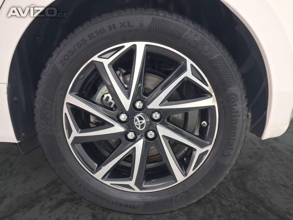 Foto inzerátu Toyota Yaris 1.5 Hybrid