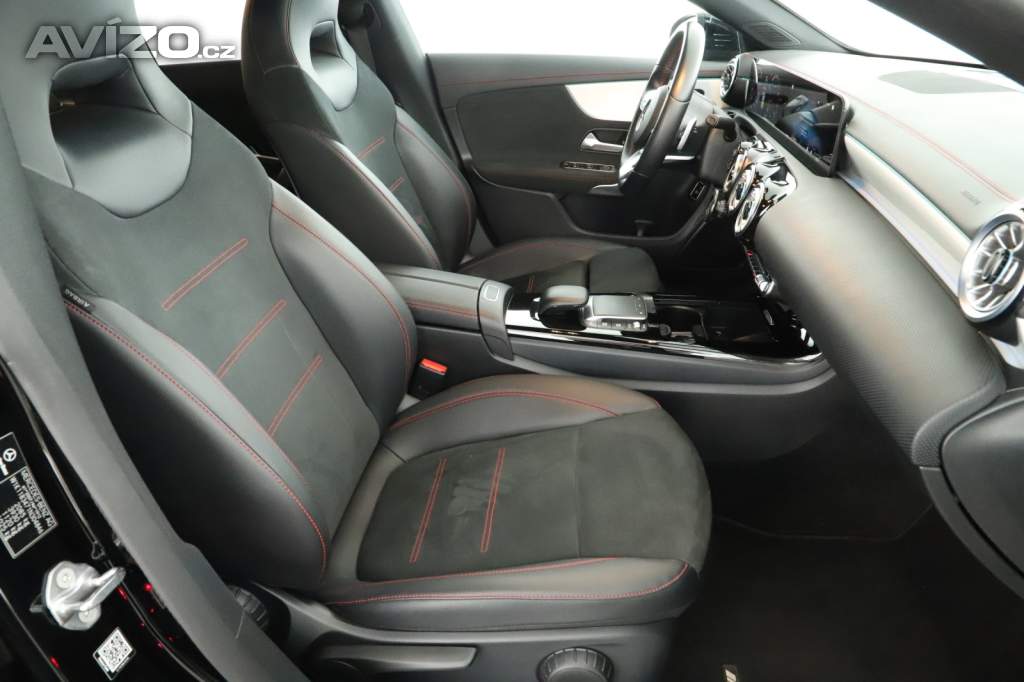 Foto inzerátu Mercedes CLA 250 4MATIC