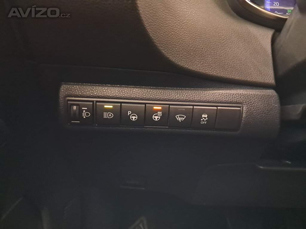 Foto inzerátu Toyota Corolla 2.0 Hybrid