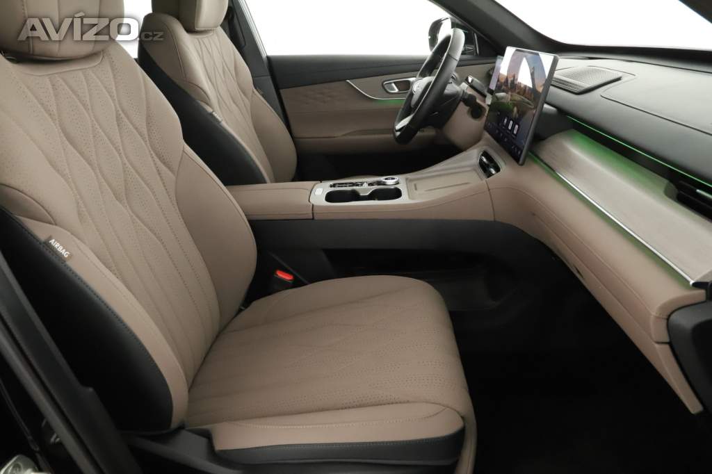 Foto inzerátu Chery Tiggo 8 1.6 TGDI