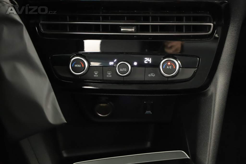 Foto inzerátu Opel Mokka 1.2 Turbo MHEV
