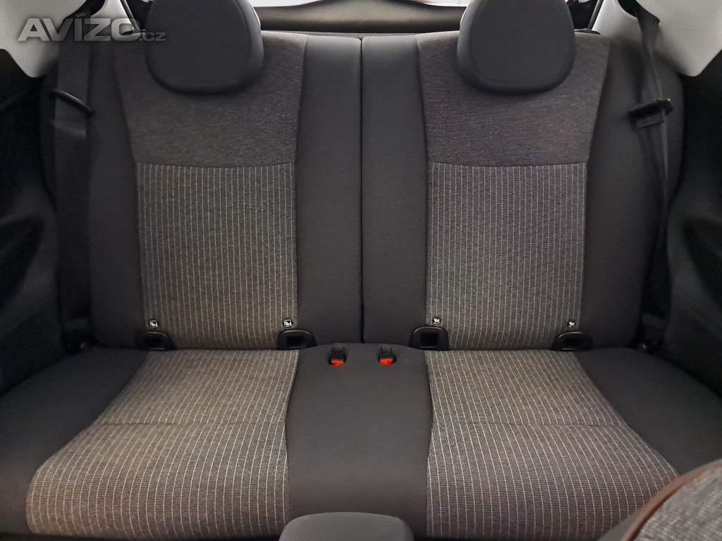 Foto inzerátu Fiat 500e 42 kWh