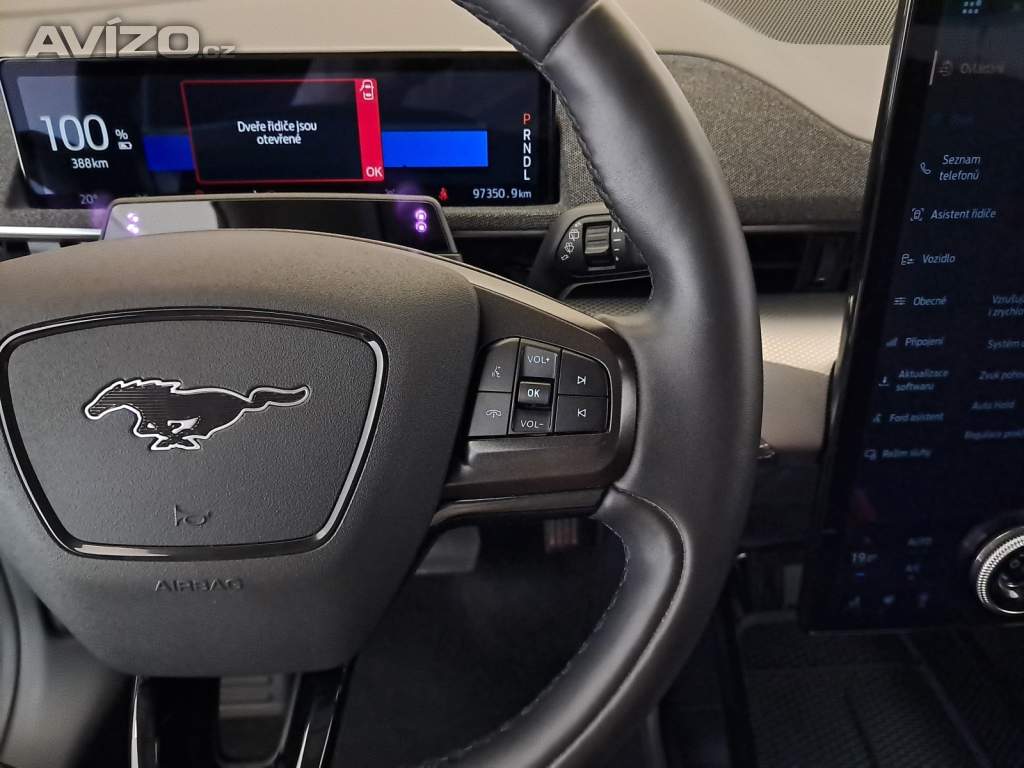Foto inzerátu Ford Mustang Mach-E Standard Range AWD