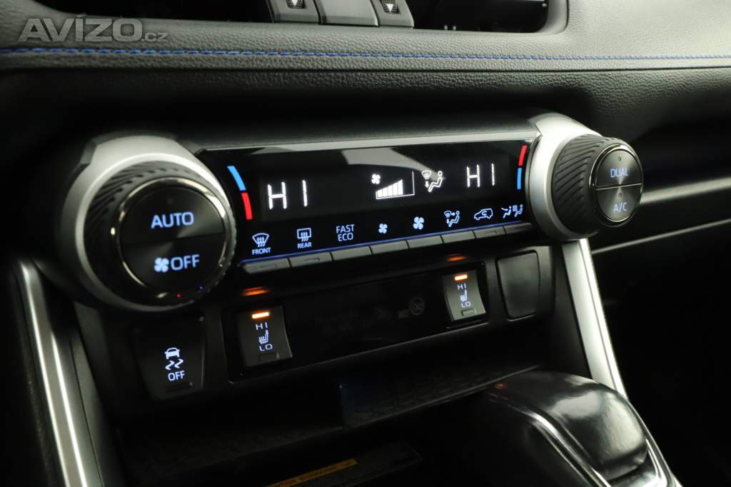 Foto inzerátu Toyota RAV 4 2.5 Hybrid