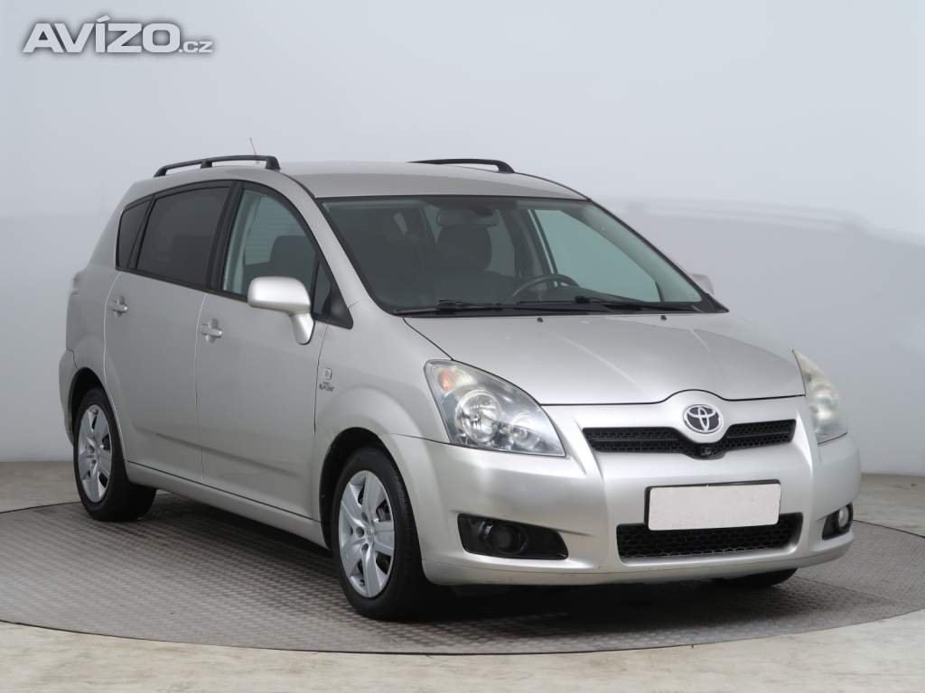 Toyota Corolla Verso 2.2 D-4D