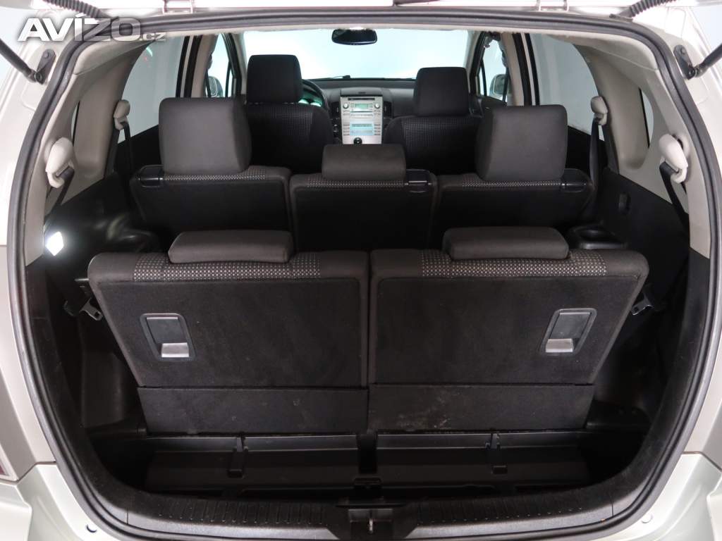 Foto inzerátu Toyota Corolla Verso 2.2 D-4D