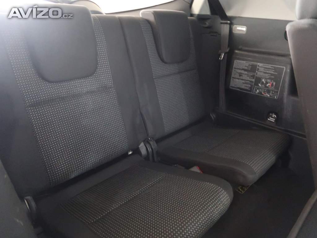 Foto inzerátu Toyota Corolla Verso 2.2 D-4D